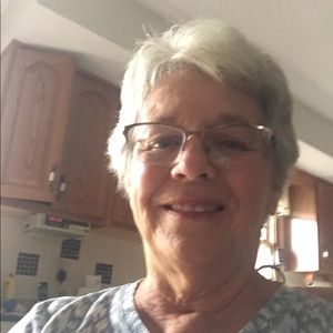 Meet your Posher, Paula